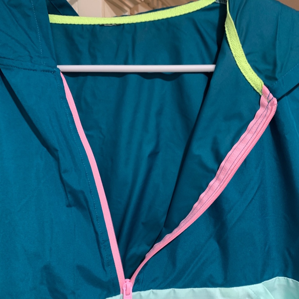 Workout jacket - Picture 2 of 5